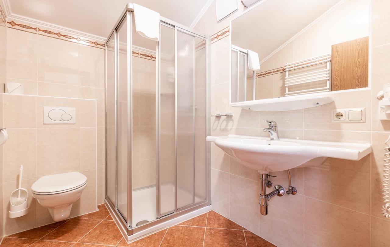 Hotel Gasthof Stenitzer هاوس إم إنيستال المظهر الخارجي الصورة